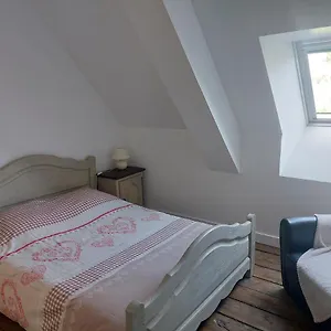 Hébergement de vacances Les De Denise, Proche Saint-malo Au Calme, Bonnemain