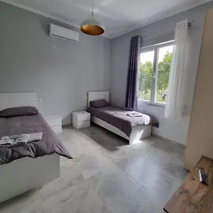 Dentart&apartments Appartement Tirana